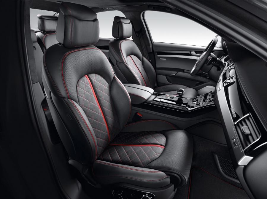 Интерьер Audi A8 Edition 21 (D4) 2015 года  (фото 7 из 8)